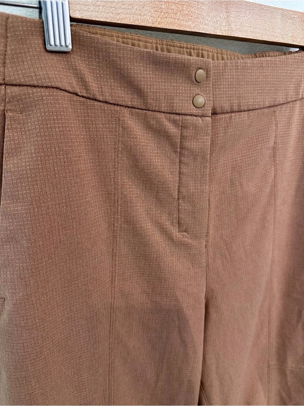 Lululemon Dynamic Days
Pant size 4